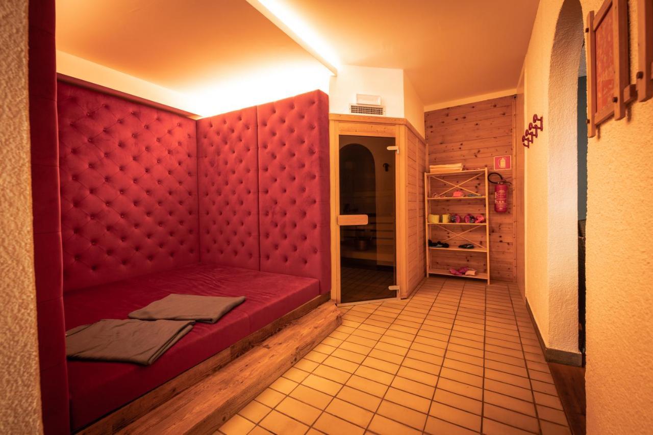Hotel Gissbach Brunico Exterior photo